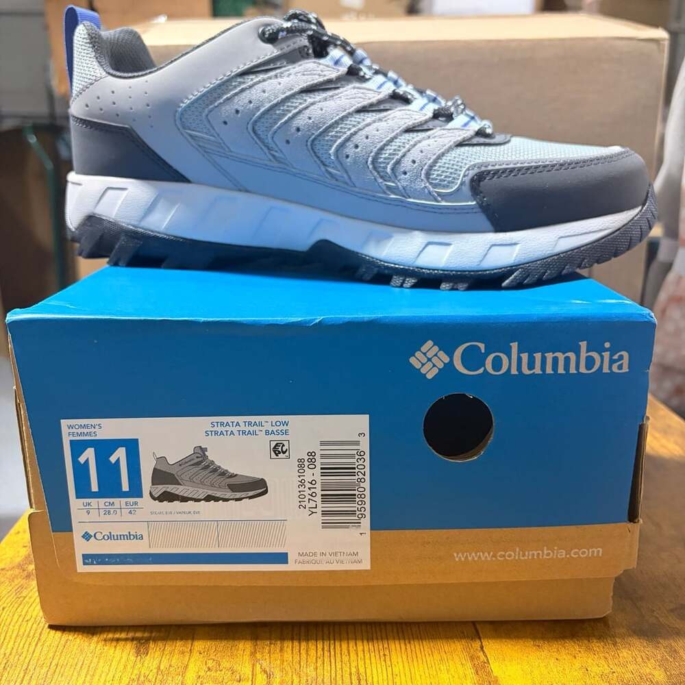 Columbia Strata Trail Low Women Size 11 Hiking Shoes Steam Vapor Grey